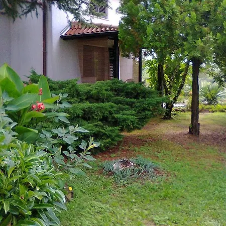 Ostres Appartement *