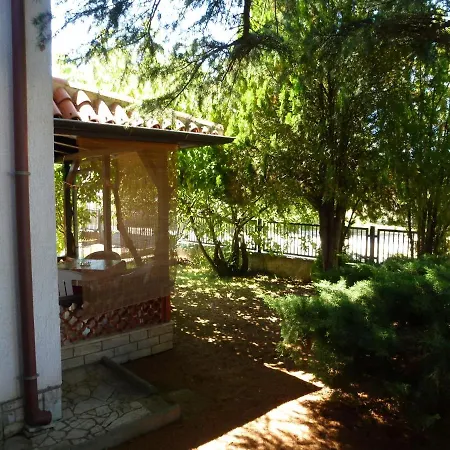 Ostres Appartement *