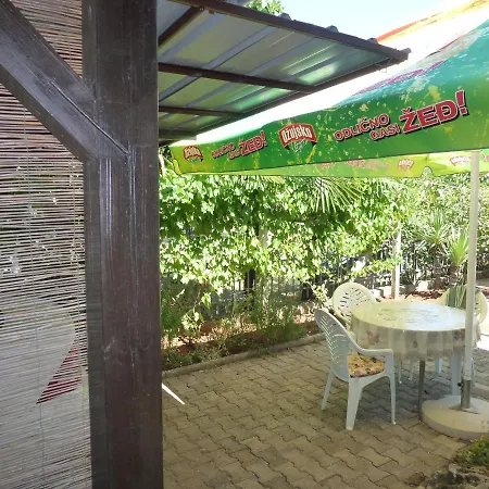 Ostres Appartement
