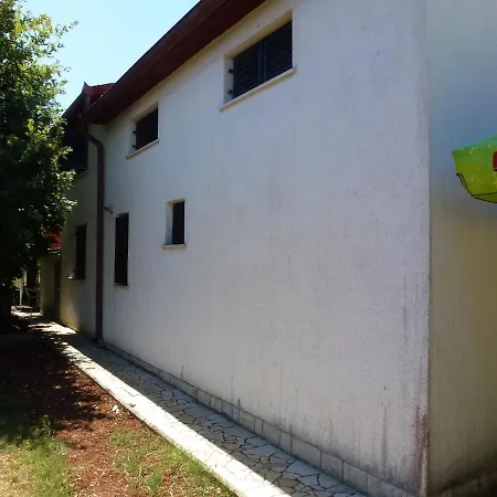 Ostres Appartement *