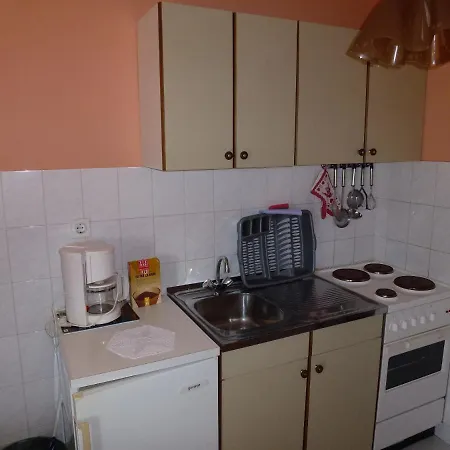 Apartment Ostres